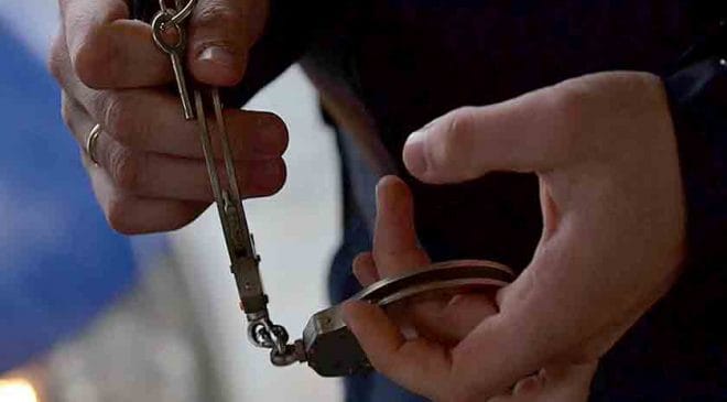 Uhapšen zbog krađe novčanika i mobilnog telefona od dve žene na ulici