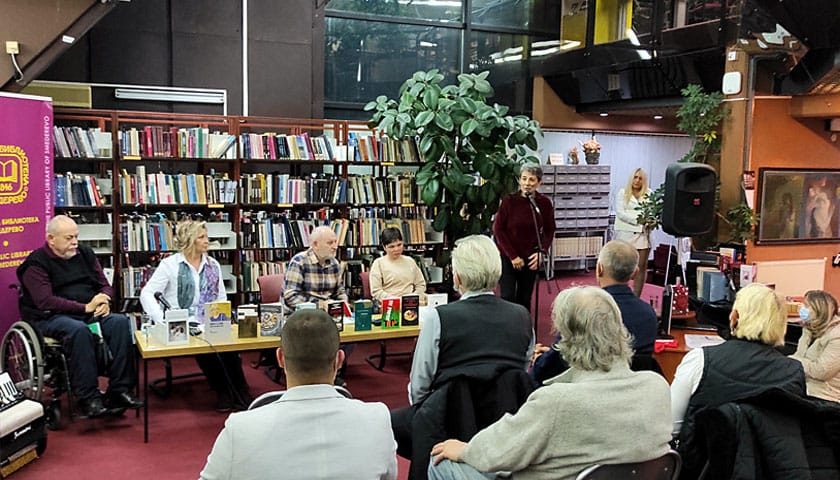 Oktobarski fragmenti