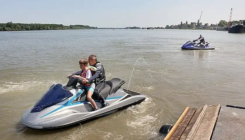besplatna obuka motojet