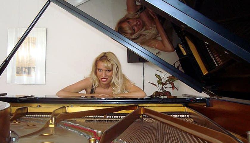 dina hadziomerovic