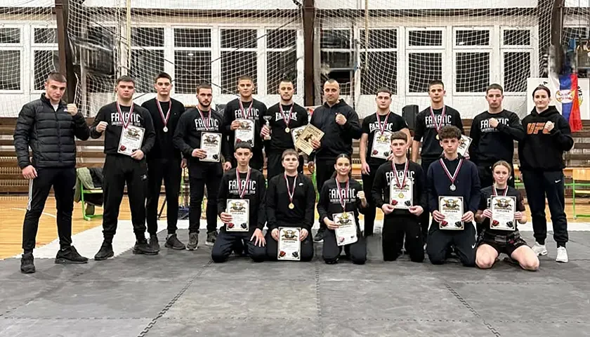 fanatik trofej beograda