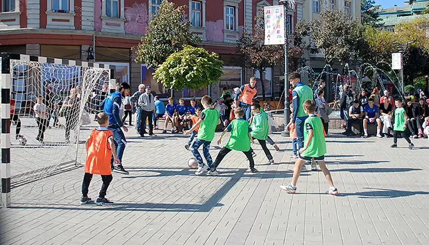 fudbaleri smedereva s decom 1