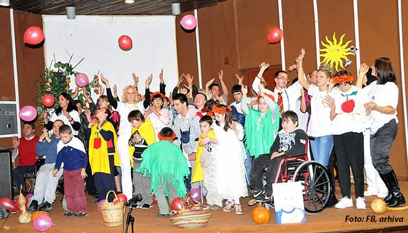 i moje je pravo spolja