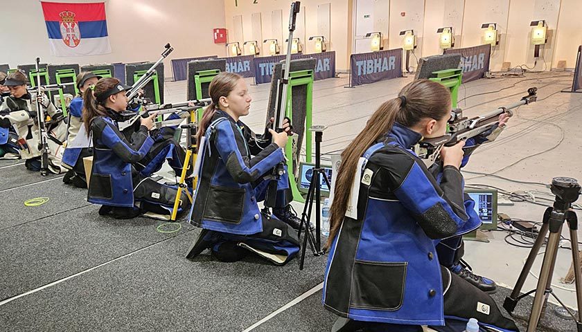 kadeti trostav 1