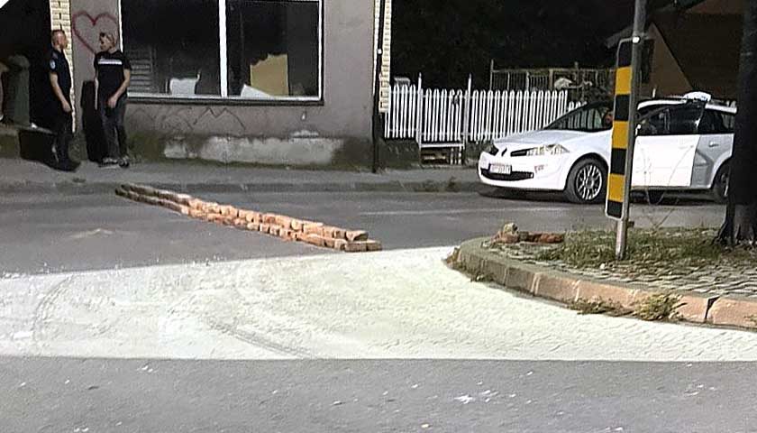 lezeci policajac - grobljanska