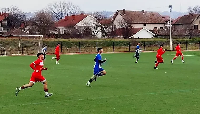 mladi radnik mladi radnik