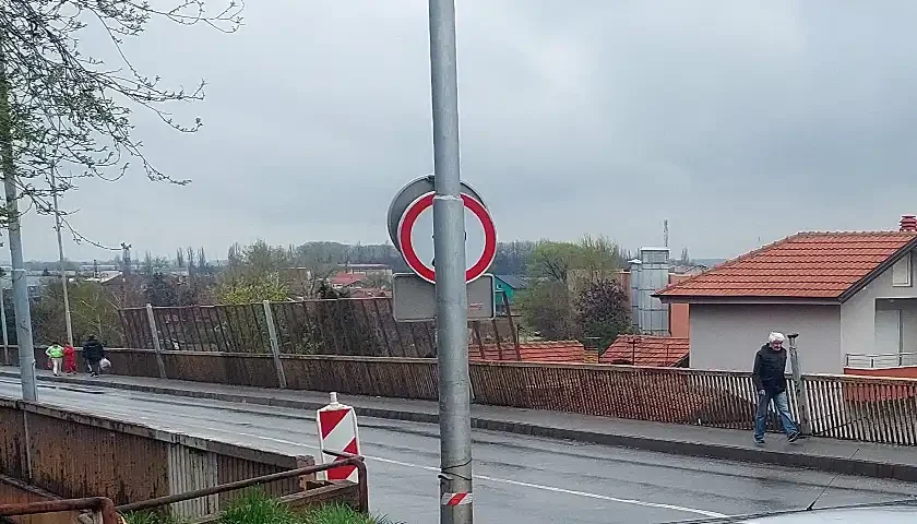 nadvoznjak pesacki deo