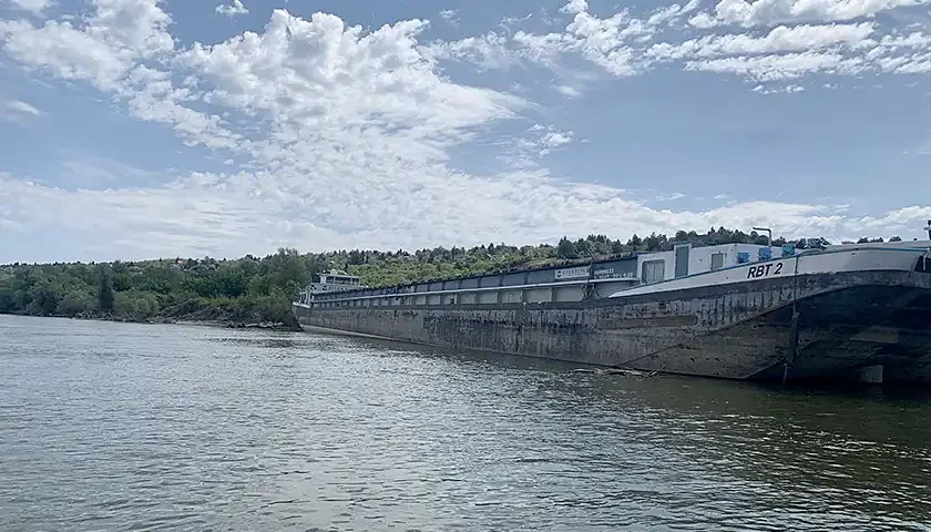 nasukani brod na dunavu