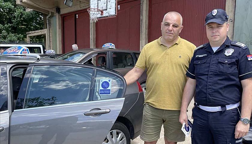 policija i taksisti 1