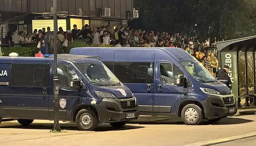 policija pazi snim se