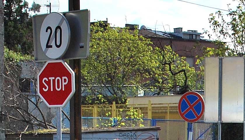 saobracajni znakovi