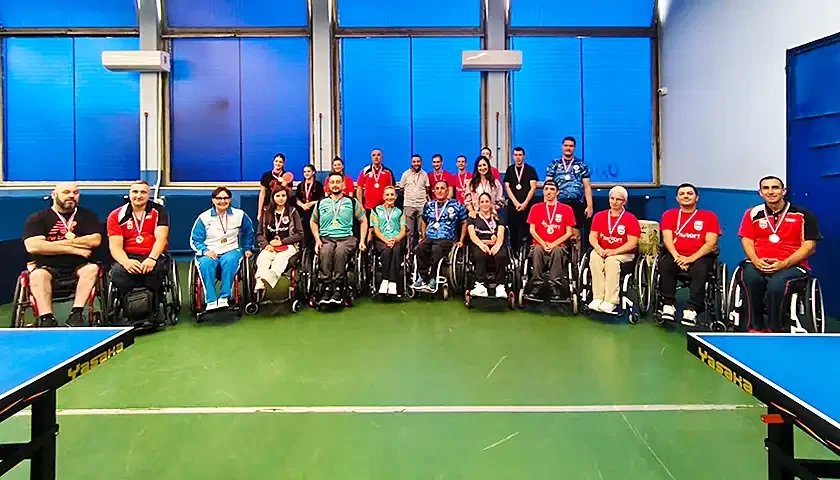 stoni tenis oisi nais 1