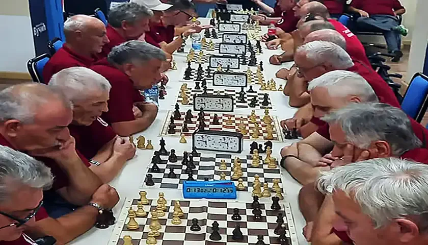 turnir osi u sahu u titelu