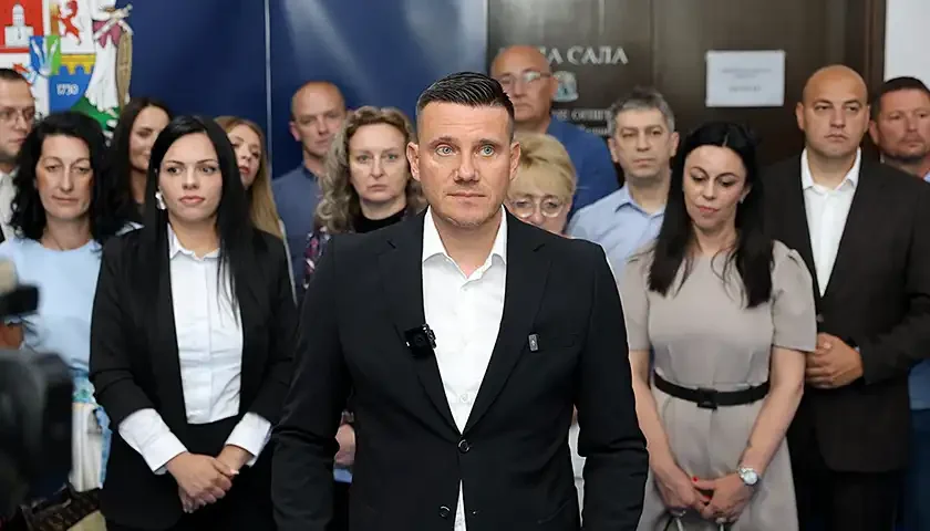vucen po treci put